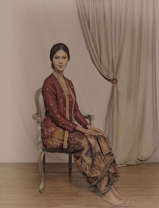 10 Inspirasi kebaya ala Paula Verhoeven ini bisa kamu tiru