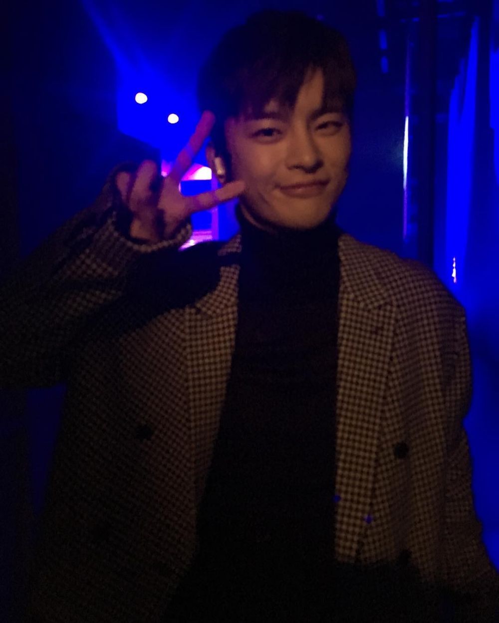 45 OST Drama Korea yang dinyanyikan pemainnya sendiri