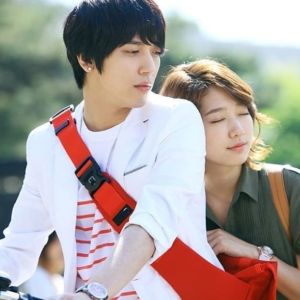 45 OST Drama Korea yang dinyanyikan pemainnya sendiri