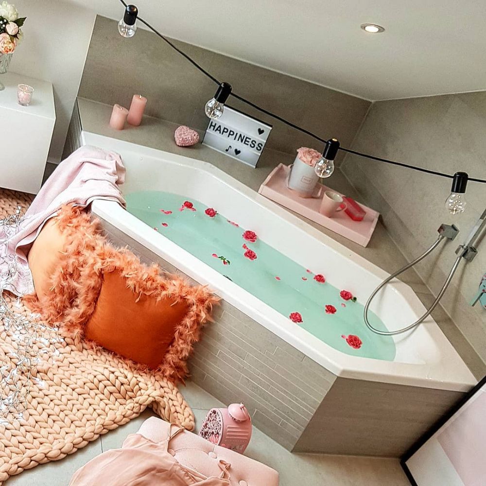 13 Dekorasi bathtub ini cocok untuk pengantin baru