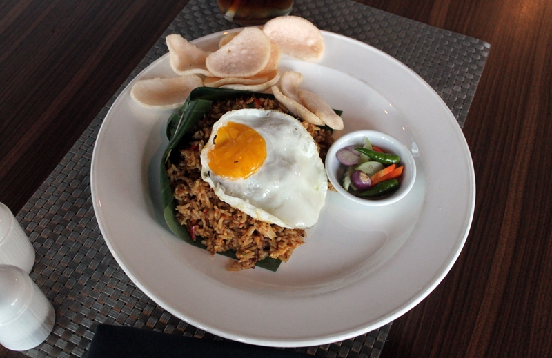 5 Nasi goreng go-tjap ini rasanya nampol abis, ada yang pakai seblak