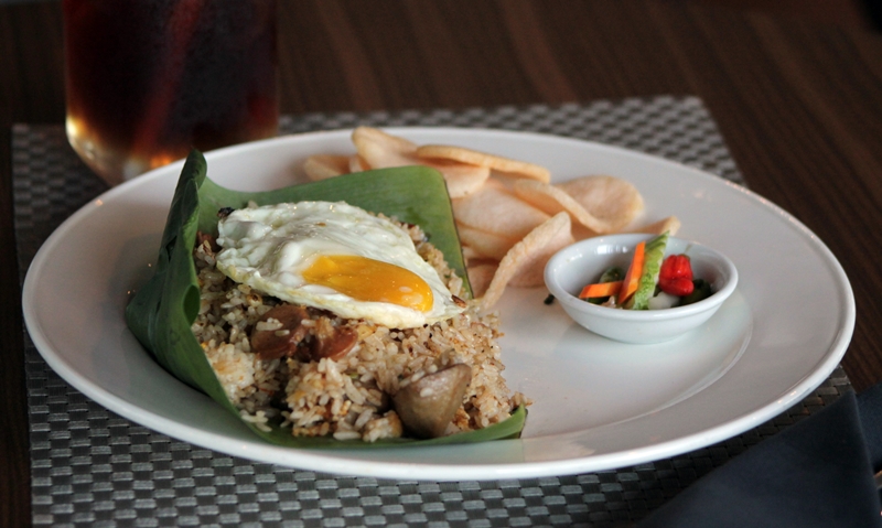 5 Nasi goreng go-tjap ini rasanya nampol abis, ada yang pakai seblak