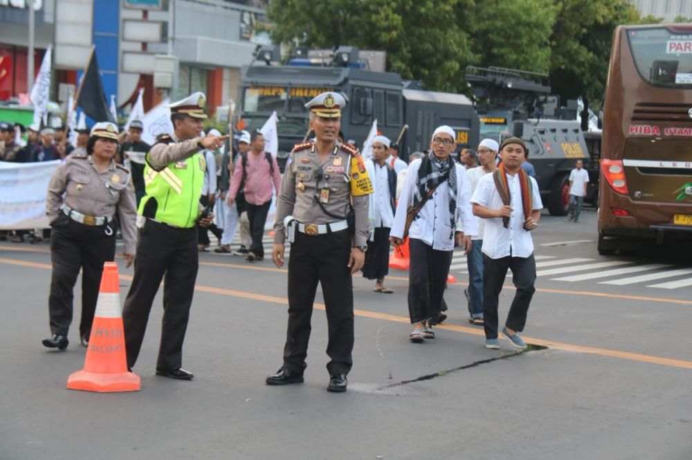 10 Potret terkini suasana Reuni 212 di Monumen Nasional