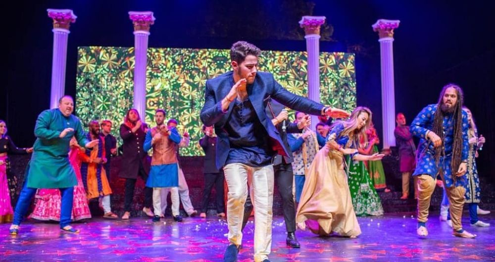 10 Momen pesta Sangeet Priyanka Chopra-Nick Jonas, joget bareng