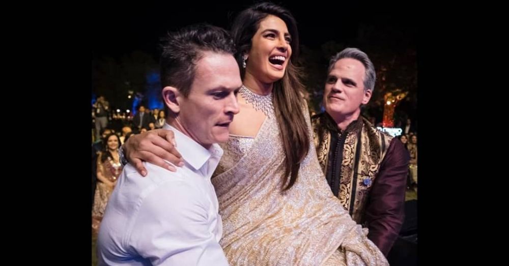 10 Momen pesta Sangeet Priyanka Chopra-Nick Jonas, joget bareng