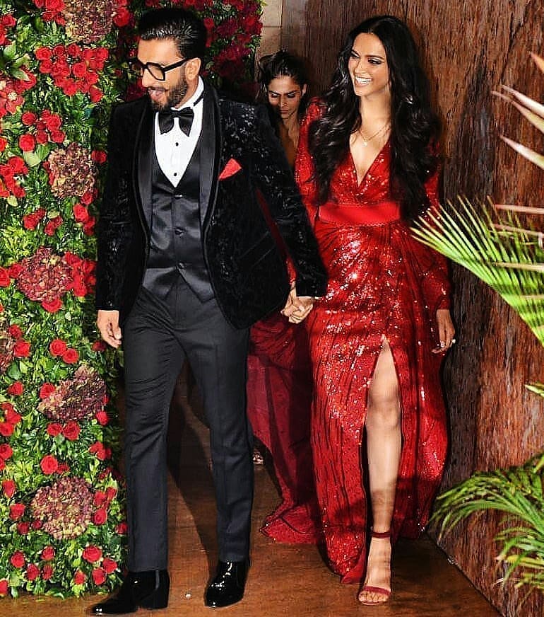 12 Potret glamor resepsi Deepika Padukone, bertabur artis Bollywood