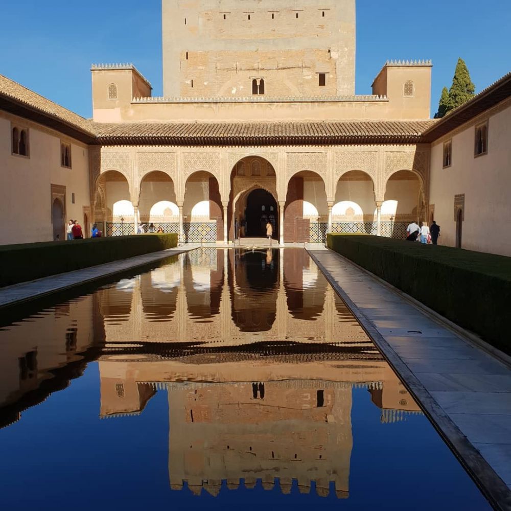 10 Pesona istana Alhambra, lokasi syuting Memories of The Alhambra