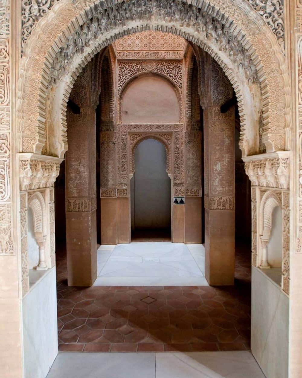 10 Pesona istana Alhambra, lokasi syuting Memories of The Alhambra