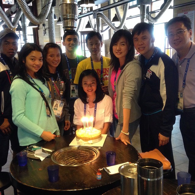 10 Foto kebersamaan Lindswell Kwok & Achmad Hulaefi, segera nikah?