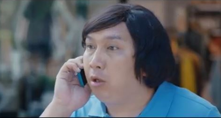 10 Potret Augie Fantinus saat perankan Ateng, mirip aslinya