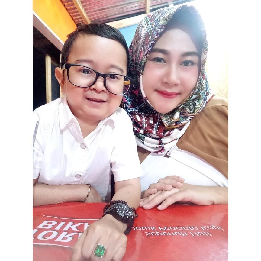 7 Fakta pernikahan ketiga Daus Mini, perawatan capai belasan juta