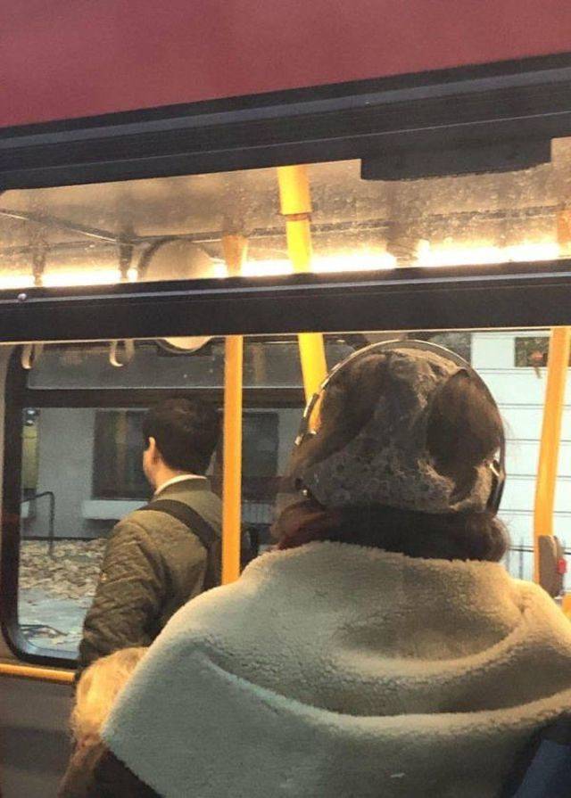 11 Kelakuan orang tak punya etika ini bikin ikutan emosi