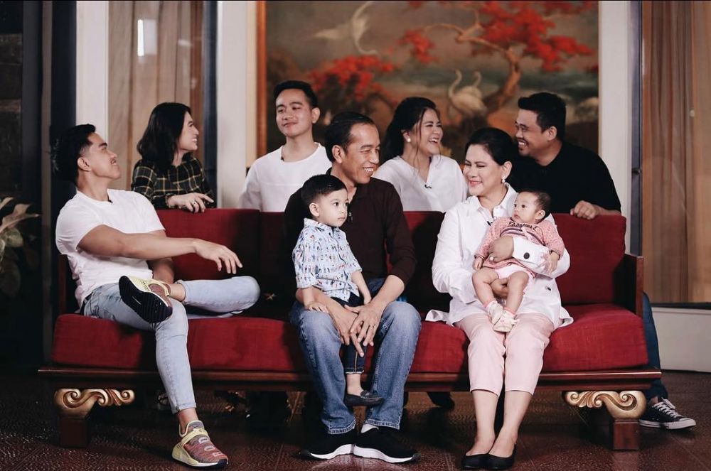 8 Foto cantiknya Sedah Mirah, cucu Jokowi yang bikin penasaran