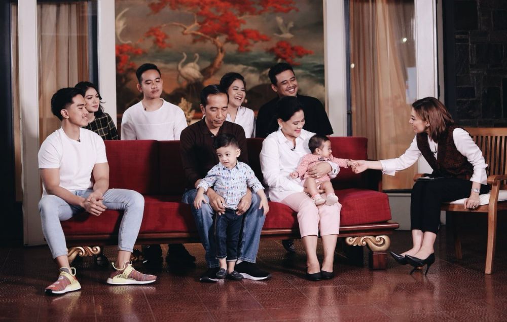 8 Foto cantiknya Sedah Mirah, cucu Jokowi yang bikin penasaran