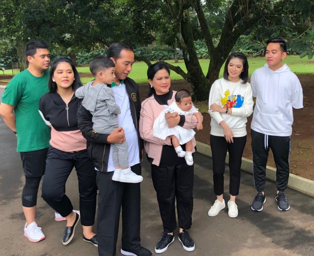 8 Foto cantiknya Sedah Mirah, cucu Jokowi yang bikin penasaran
