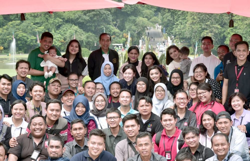 8 Foto cantiknya Sedah Mirah, cucu Jokowi yang bikin penasaran
