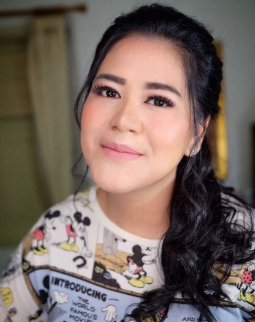 8 Gaya makeup Iriana Jokowi, Kahiyang Ayu, dan Selvi Ananda