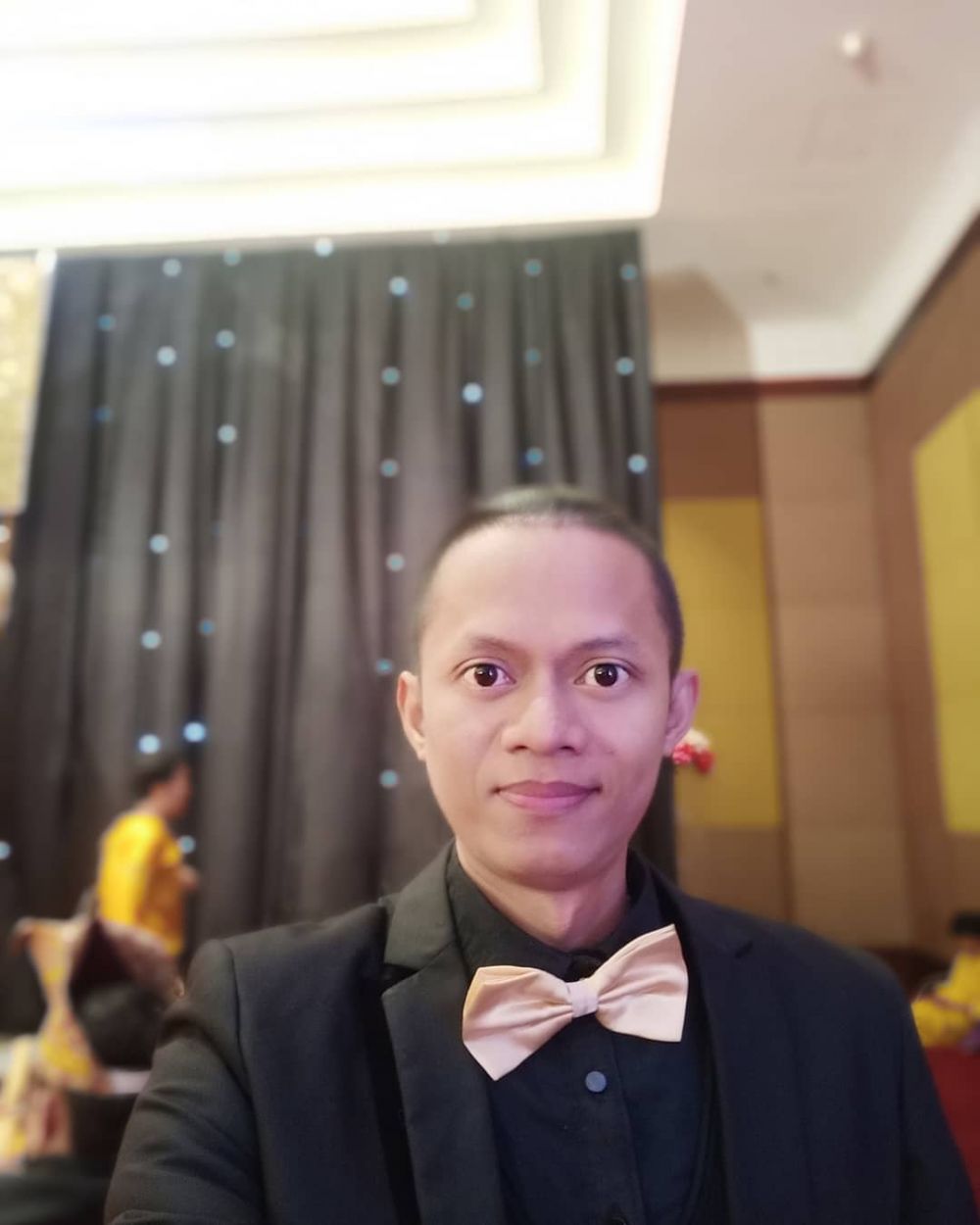 10 Fakta Wahyu Ramdani, sosok di balik lagu 'Selow' Via Vallen