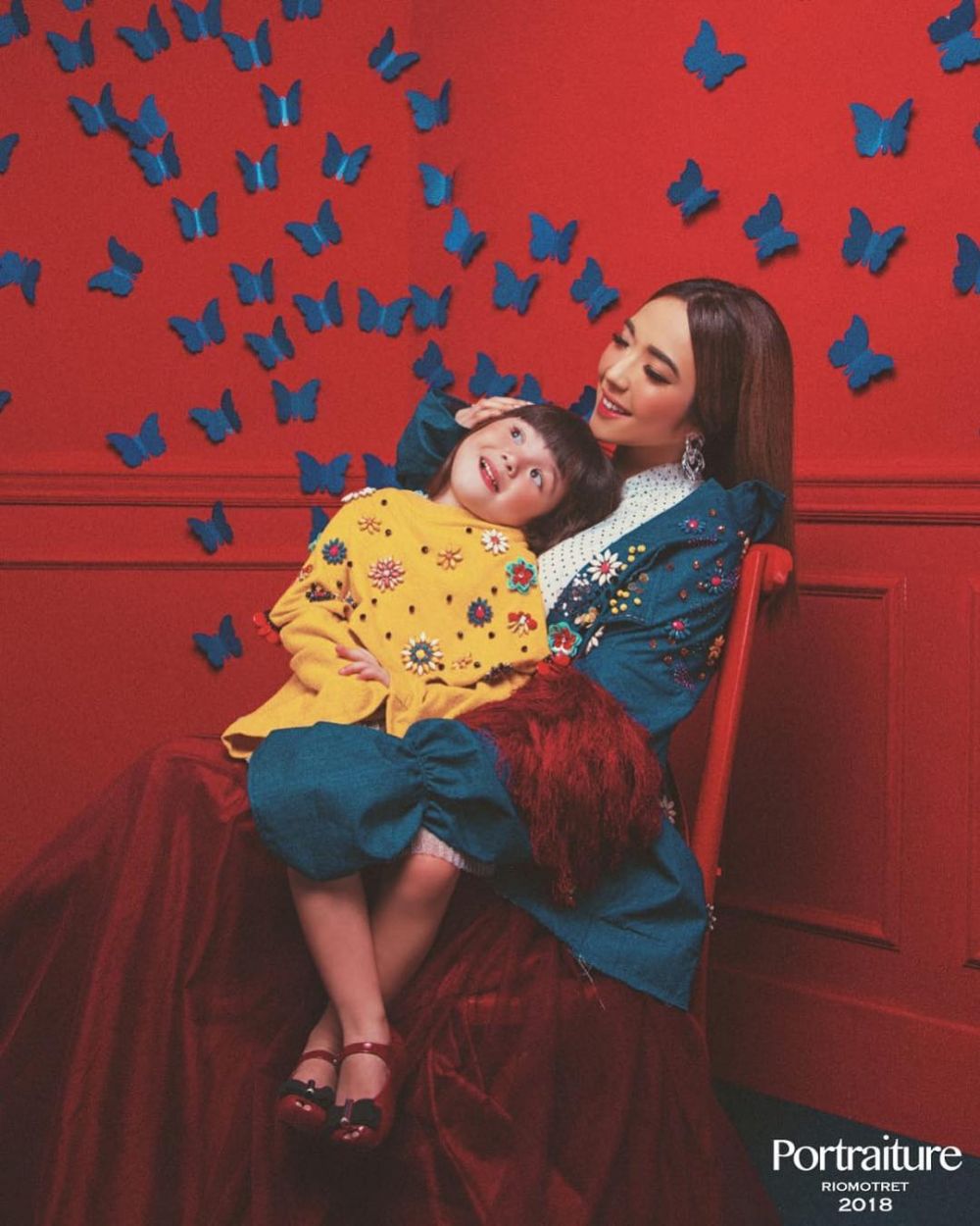 10 Pemotretan Gisel dan Gempi ini ekspresif banget, bikin gemas