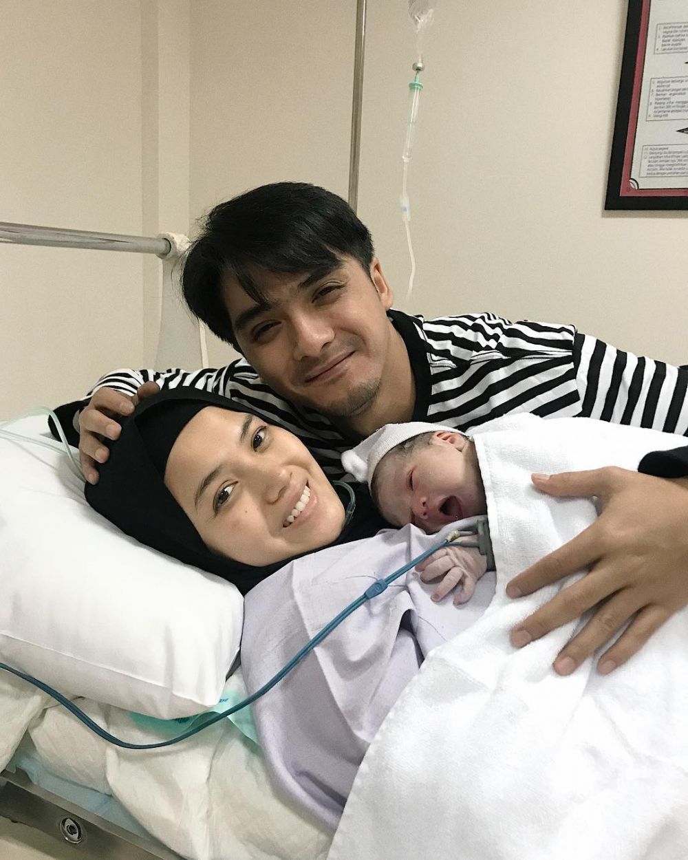 6 Potret baby Dhia, anak ketiga Ricky Harun yang menggemaskan