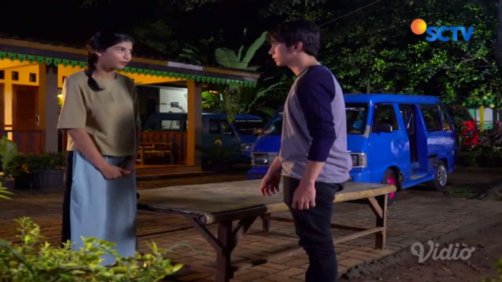 13 Potret Faye Nicole Jones perankan gadis desa, lugu banget