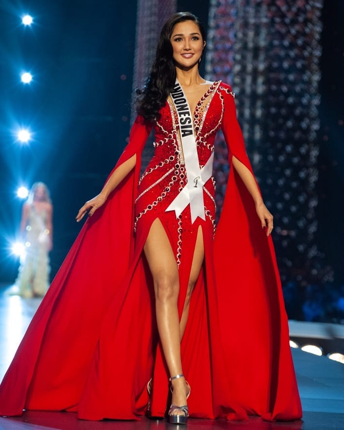 13 Potret penampilan Sonia Fergina di ajang Miss Universe 2018