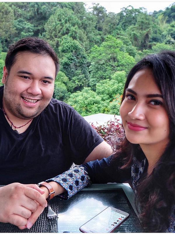 Kisah Dita Soedarjo & 12 seleb sudah lamaran tapi batal menikah