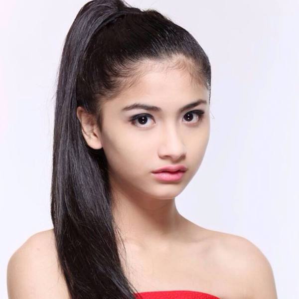 10 Transformasi Faye Nicole Jones si aktris cantik dan berbakat