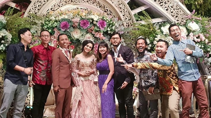 9 Momen pernikahan Mas Pur dan Dwinda Ratna, penuh kebahagiaan