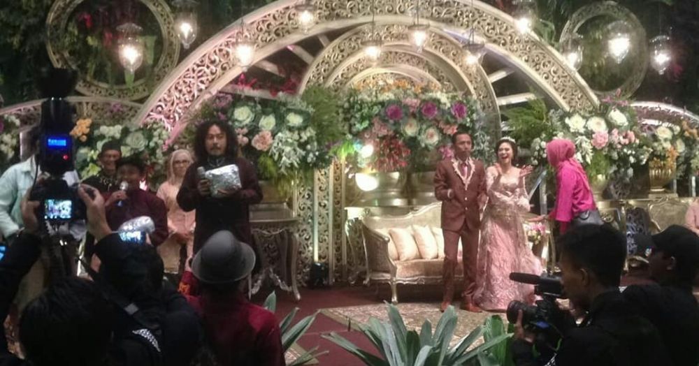 9 Momen pernikahan Mas Pur dan Dwinda Ratna, penuh kebahagiaan