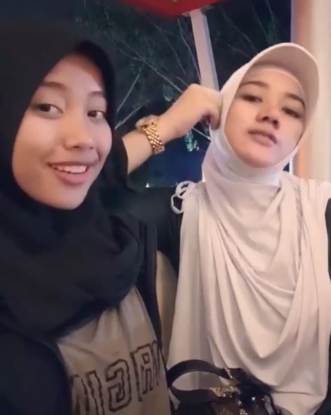 5 Momen kebersamaan Bebi Silvana bareng putri sulung Opick 