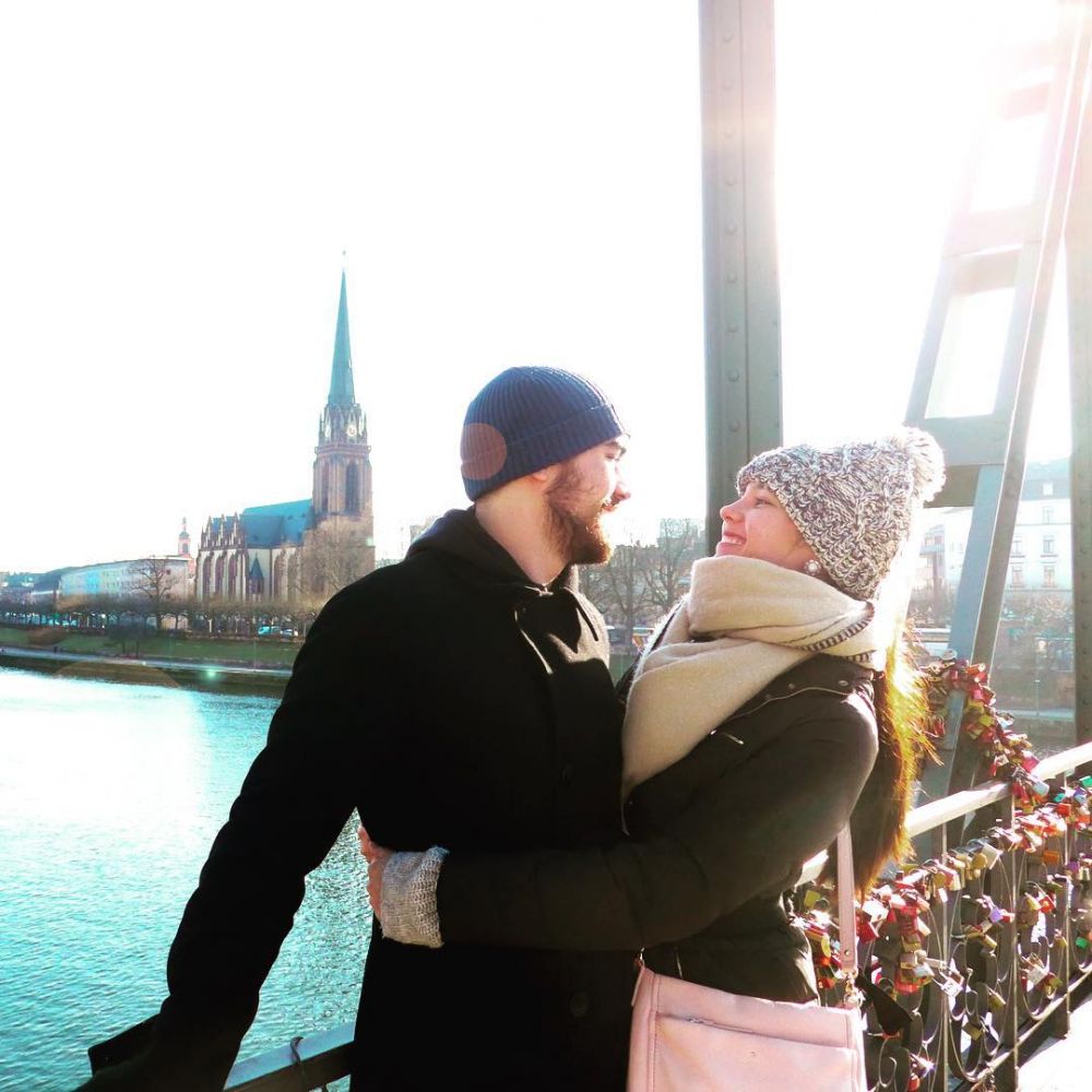 15 Momen mesra Catriona Gray Miss Universe 2018 dan kekasihnya