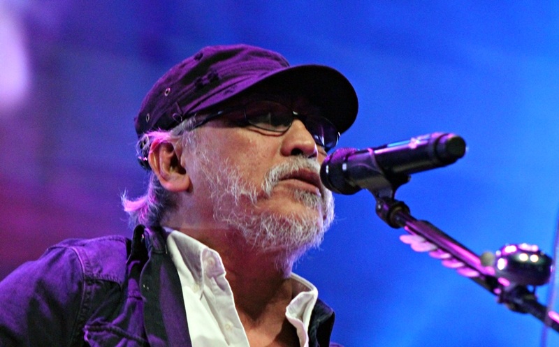 Sebelum konser, Iwan Fals selalu lakukan “ritual hijau” ini