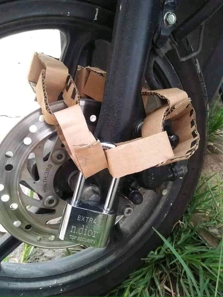 10 Meme lucu kotak kardus ini bikin kamu cengar-cengir sendiri