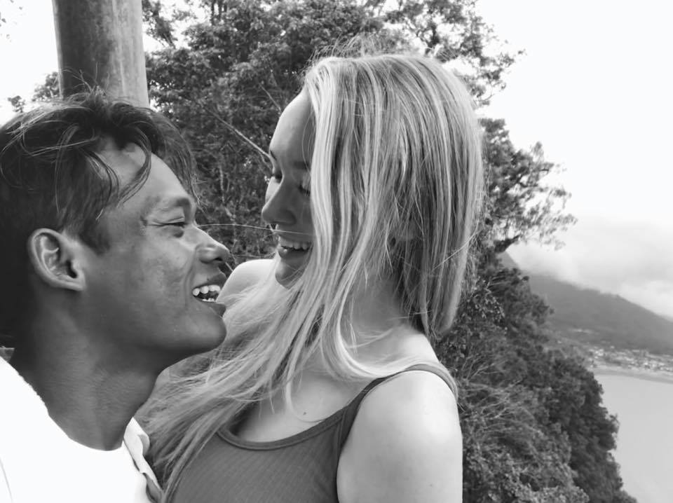 12 Potret kemesraan cowok Muntilan yang nikahi bule cantik