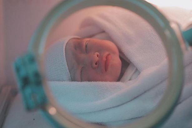 10 Potret imut anak ketiga Desta & Natasha Rizky yang baru lahir