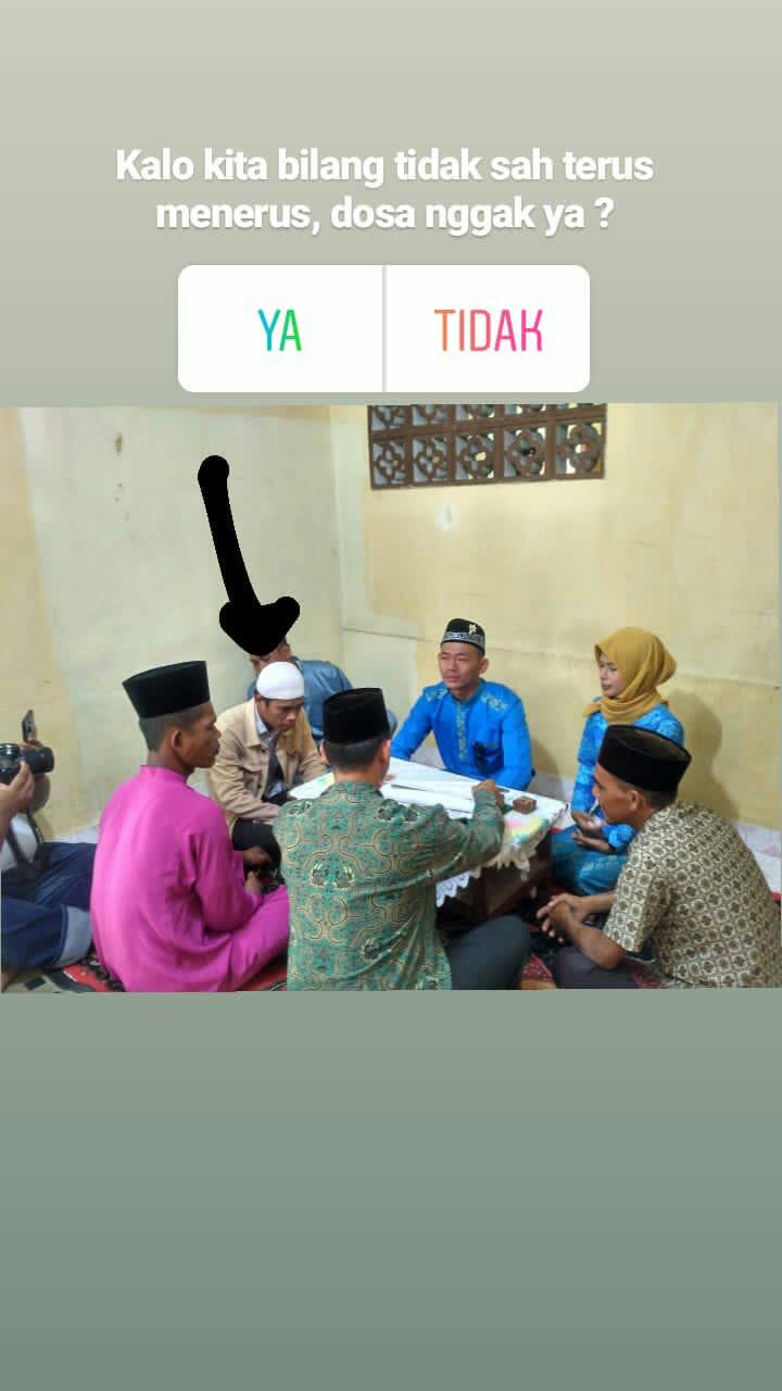 Kisah pria jadi saksi pernikahan mantannya ini bikin haru