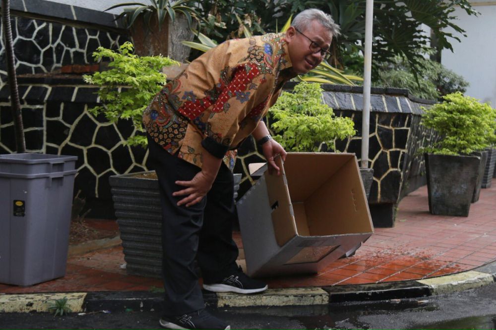 Sempat diragukan, KPU uji ketahanan kotak suara karton