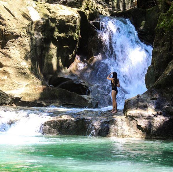  8 Potret Catriona Gray Miss Universe 2018 berlatar alam Filipina