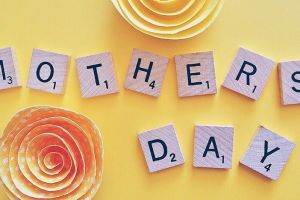 7 Puisi ibu ini dijamin bikin kamu makin sayang