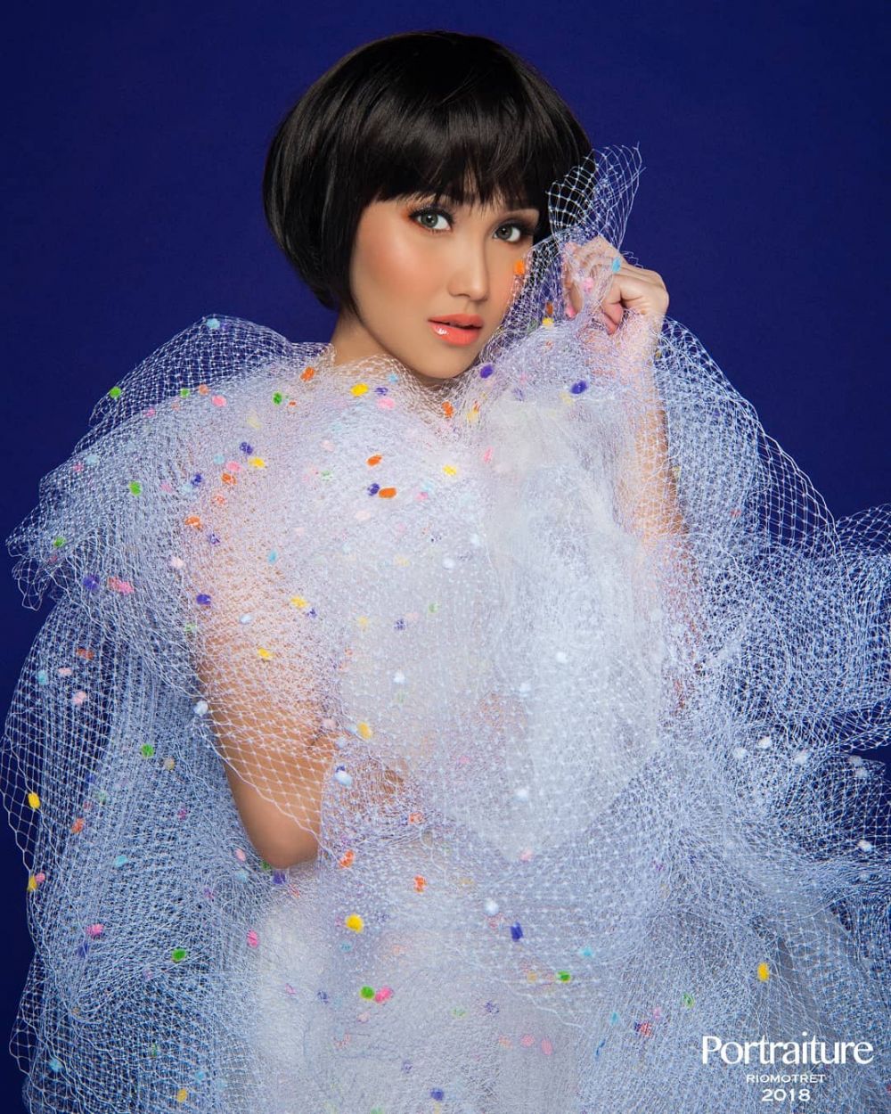 Pemotretan bak gadis 17 tahun, Ayu Ting Ting banjir pujian