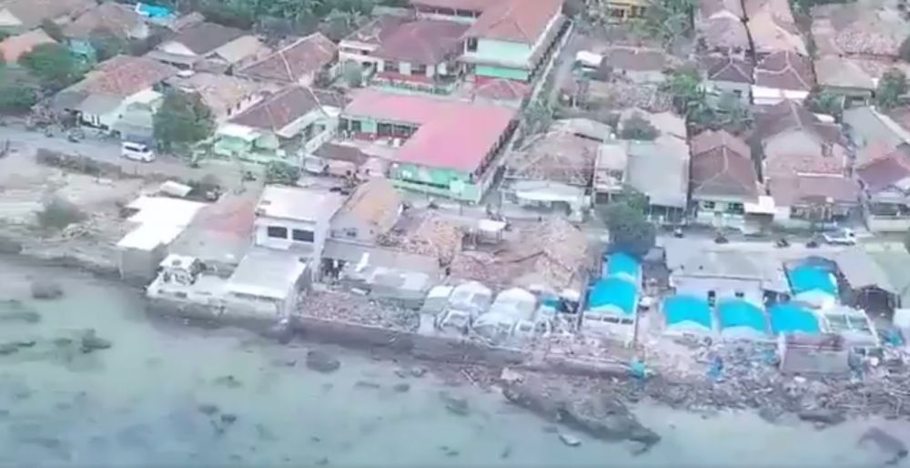 10 Potret Kalianda Lampung Selatan dari udara pasca tsunami Banten