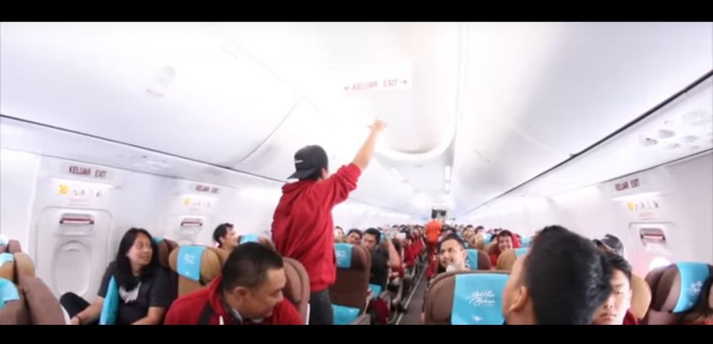 11 Momen seru gala premiere Asal Kau Bahagia di kapal pesiar