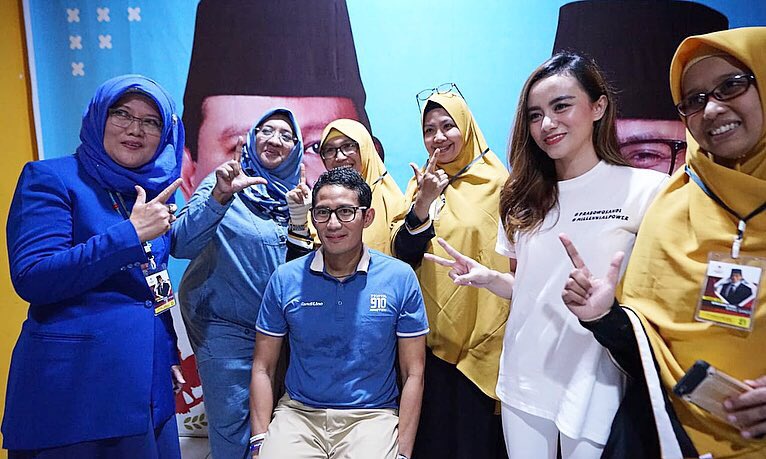 Kenangan Sandiaga Uno bersama Dylan Sahara, blusukan bareng