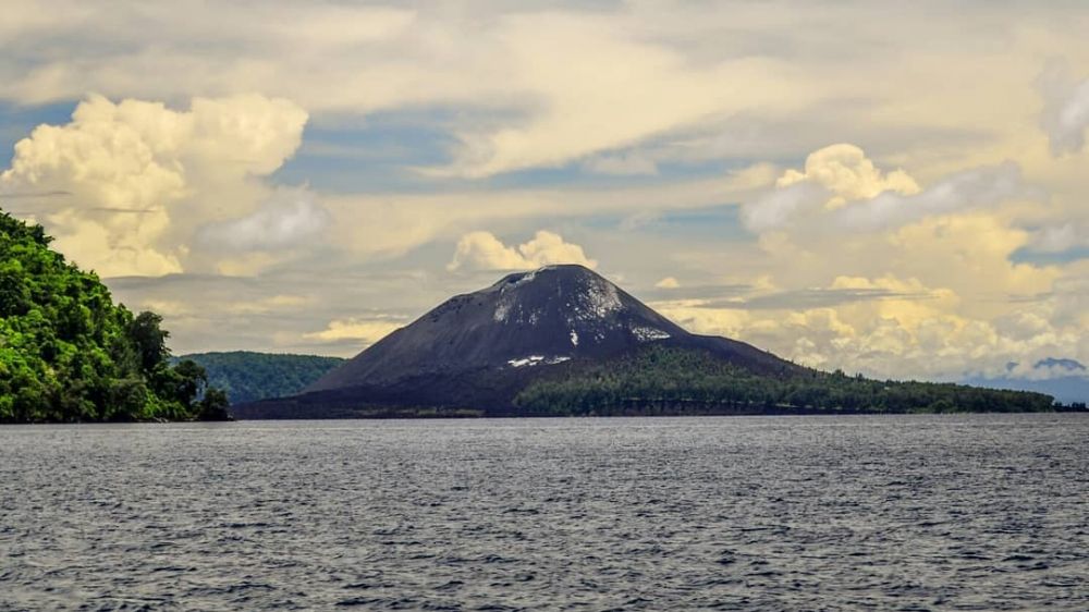 11 Foto keindahan Anak Krakatau sebelum meletus