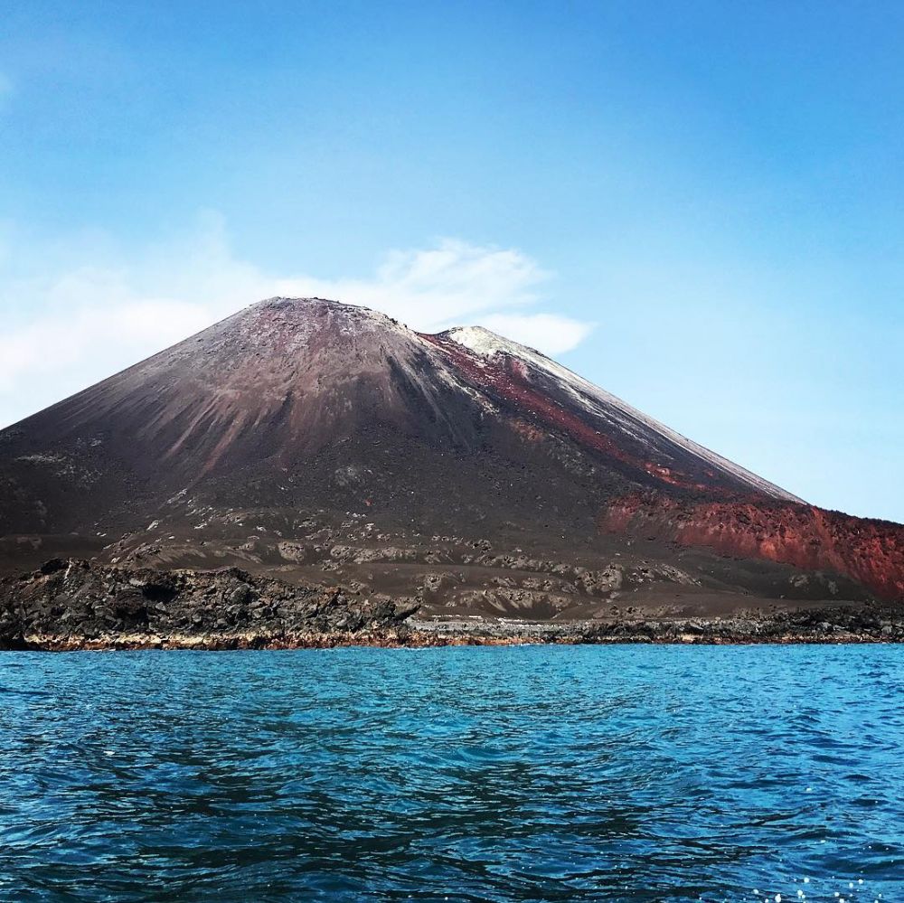 11 Foto Keindahan Anak Krakatau Sebelum Meletus