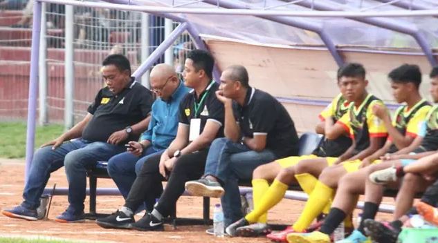 Dihukum seumur hidup oleh PSSI, ini komentar Bambang Suryo