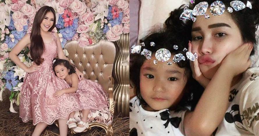 Ucapan ulang tahun Ayu Ting Ting untuk putrinya ini bikin haru