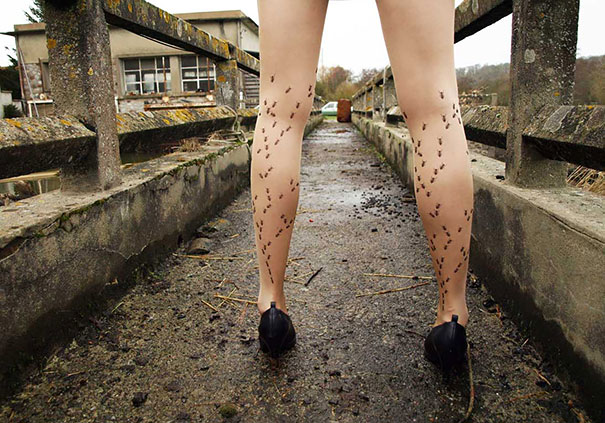 12 Legging bermotif nyeleneh, dari sushi sampai mirip ular