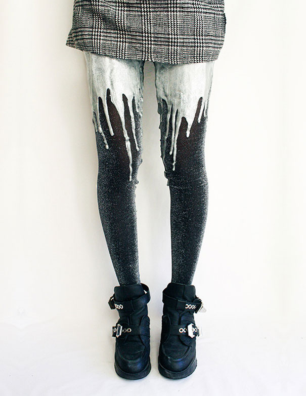 12 Legging bermotif nyeleneh, dari sushi sampai mirip ular